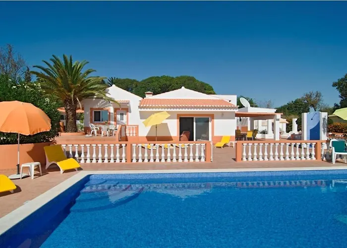 Villa 609 Mariposa Lagos