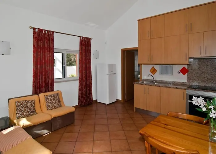 Villa 609 Mariposa Lagos